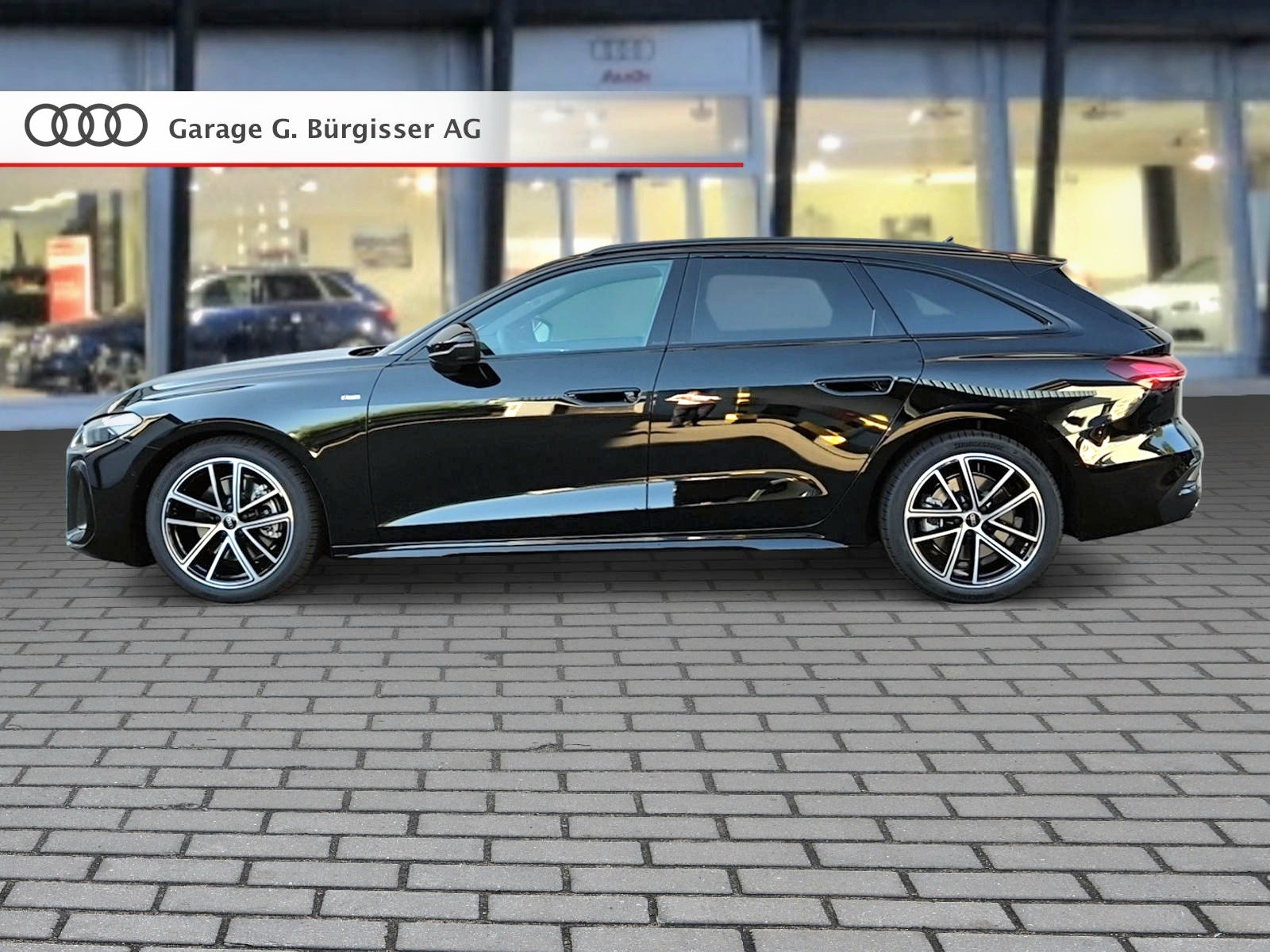 AUDI A5 Avant TDI quattro 150 kW Attraction S tronic Mythosschwarz Metallic-image-2