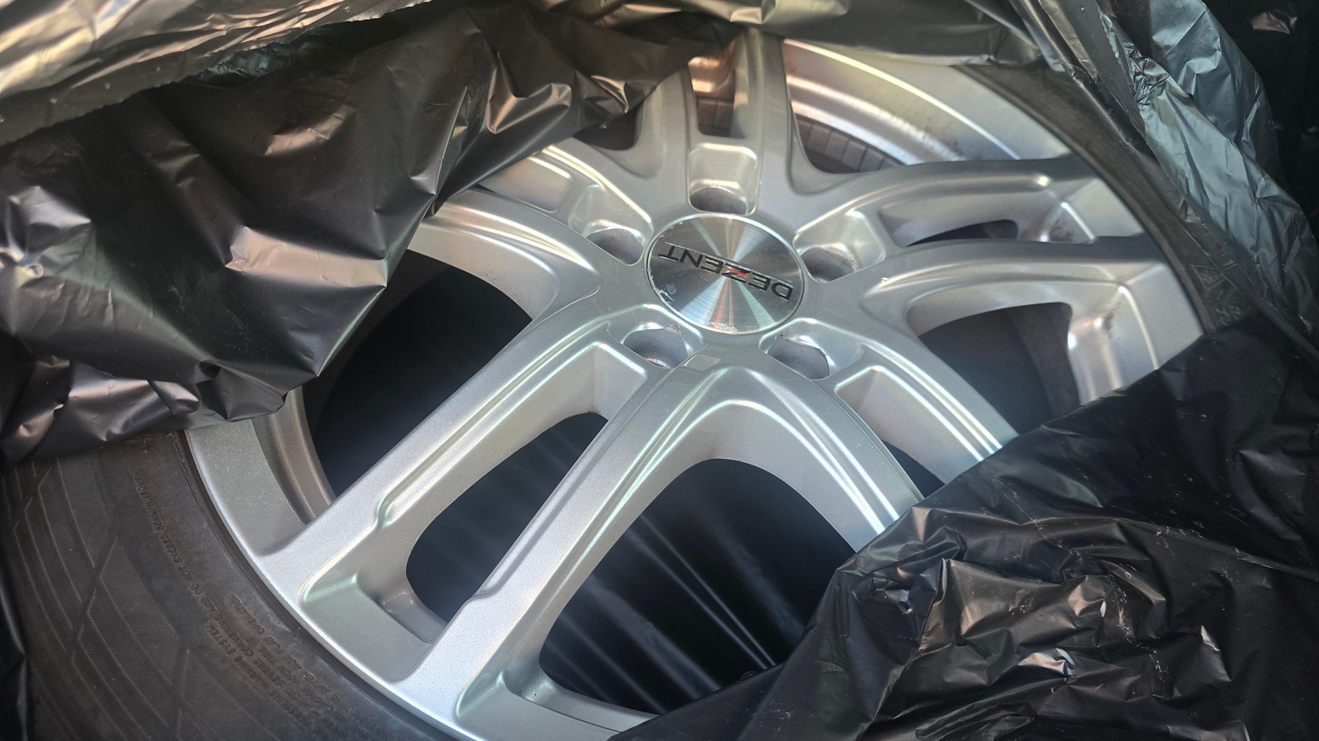 MERCEDES-BENZ A 250 Style 7G-DCT-image-11