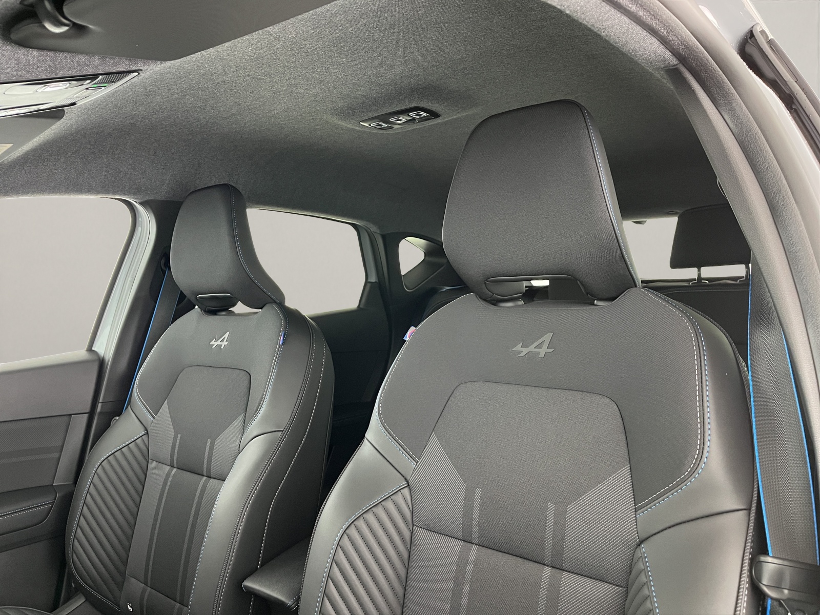 RENAULT Captur 1.8 E-Tech esprit Alpine-image-14