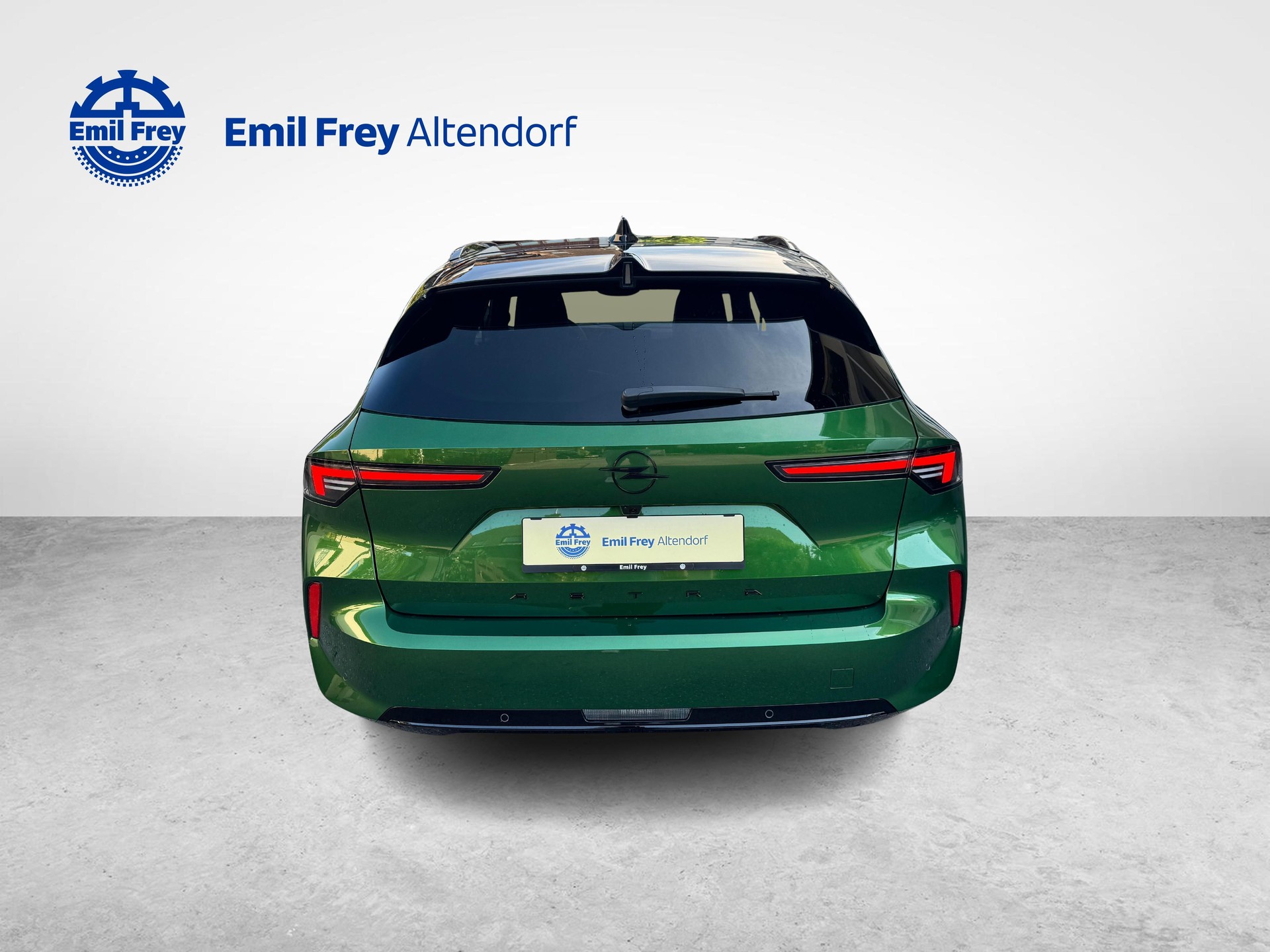 OPEL Astra-e Sports Tourer Ultimate-image-3