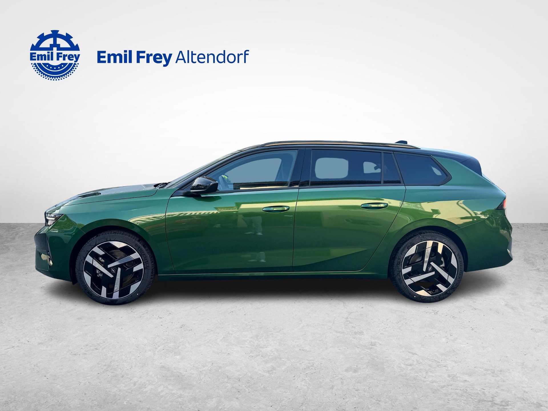 OPEL Astra-e Sports Tourer Ultimate-image-1