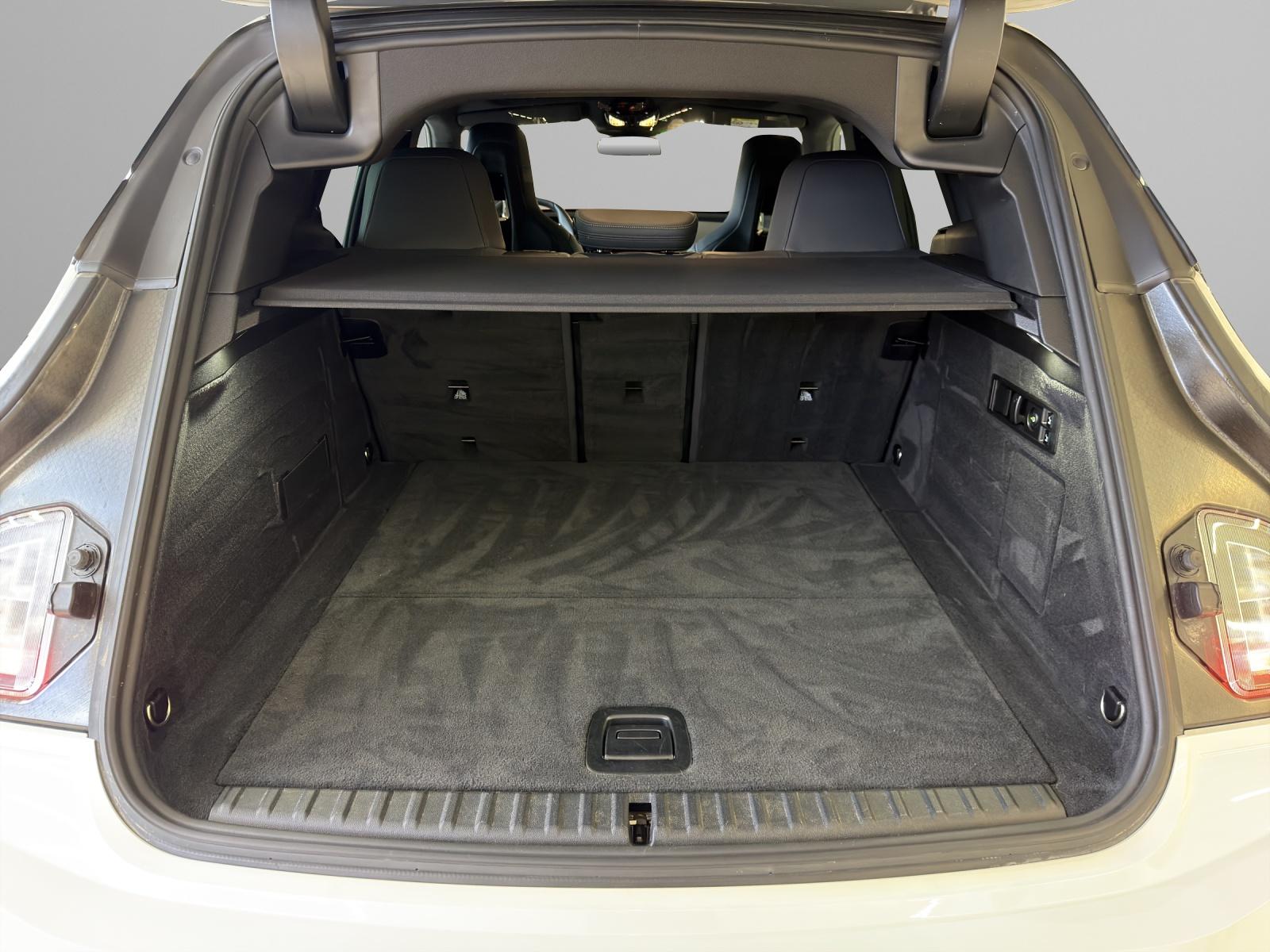 BMW iX xDrive40-image-20