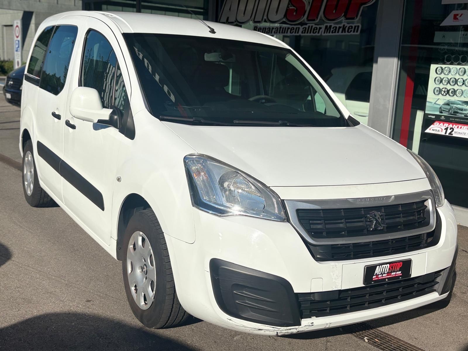 PEUGEOT Partner 1.6 BlueHDi Allure-image-0