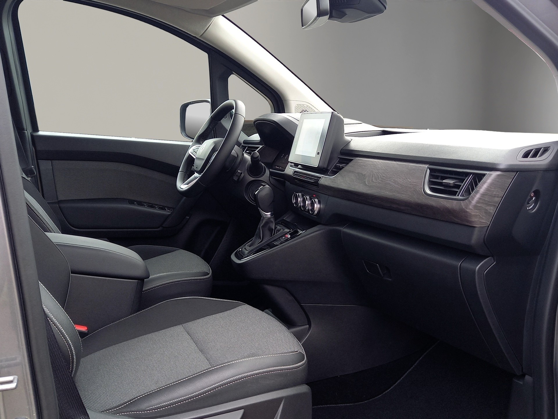 RENAULT Grand Kangoo Kombi 1.3 TCe 130 techno-image-12