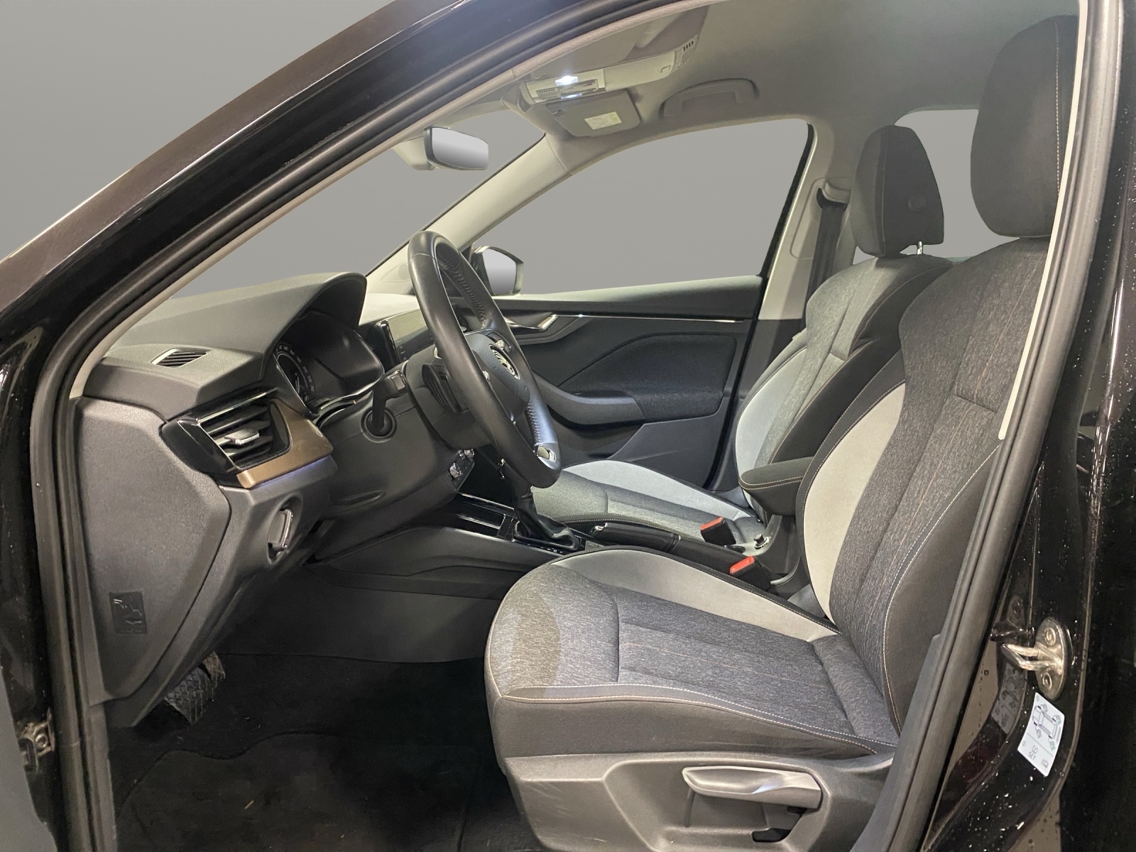 SKODA KAMIQ 1.0 TSI Style DSG-image-10