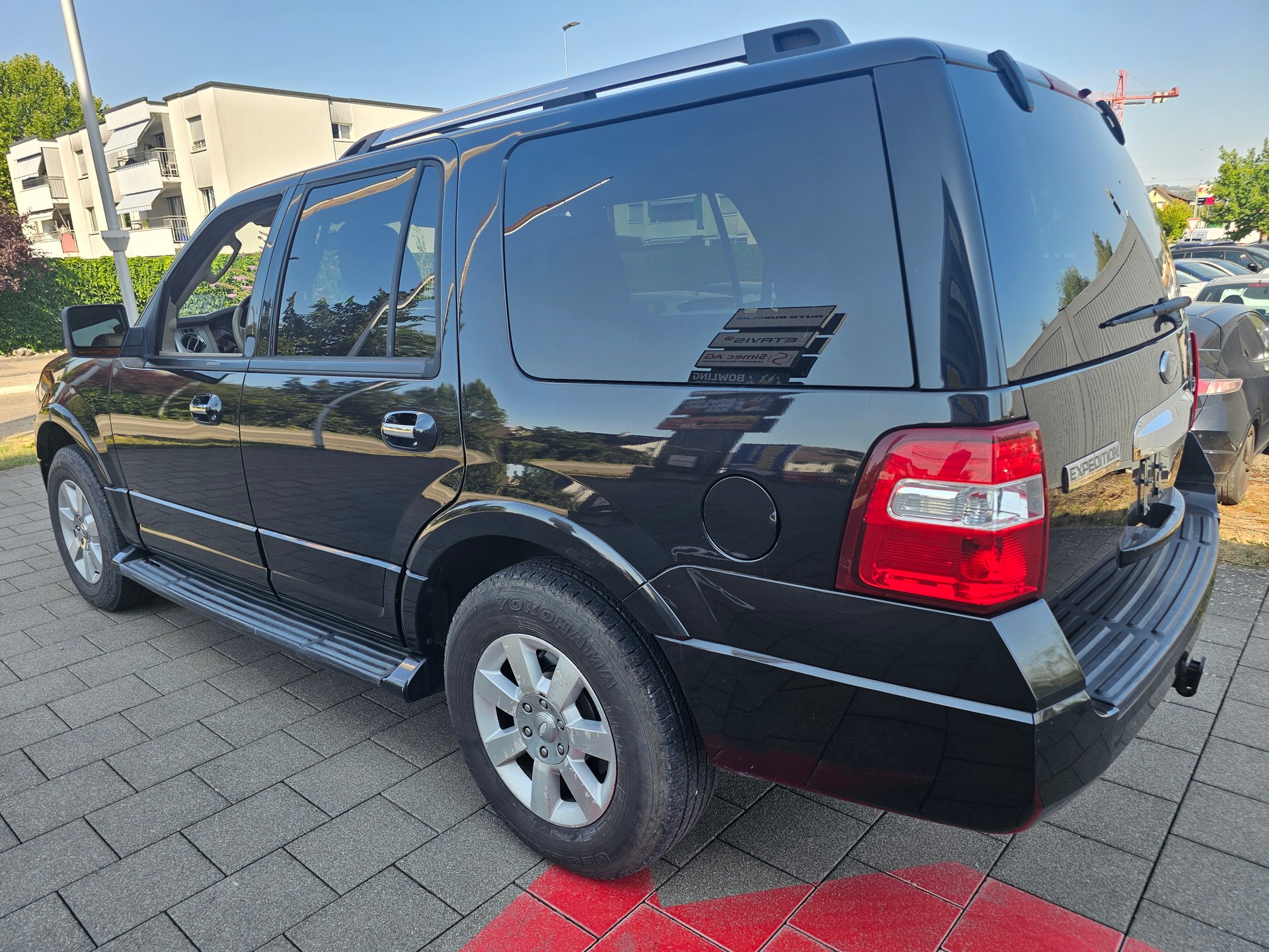 FORD Expedition-image-4