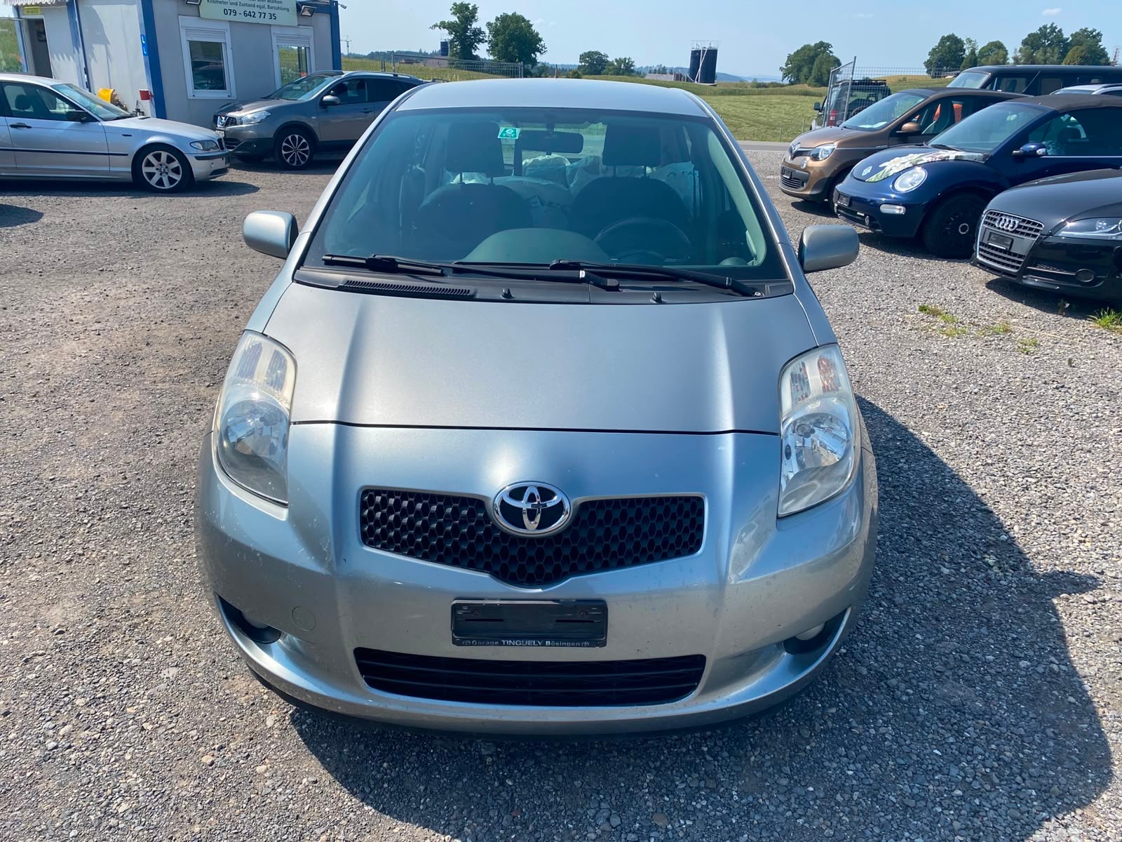 TOYOTA Yaris 1.4 D-4D Linea Luna-image-2