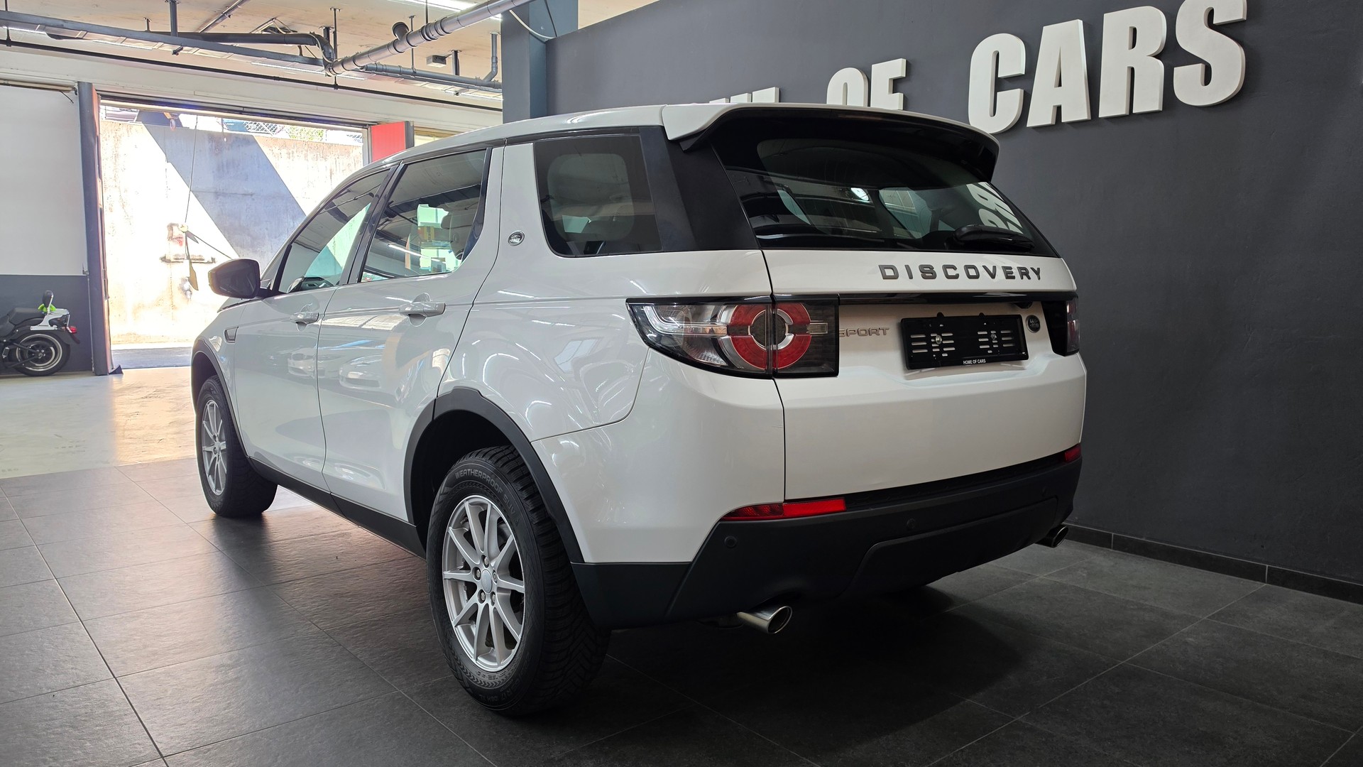 LAND ROVER Discovery Sport 2.0 TD4 Pure-image-5