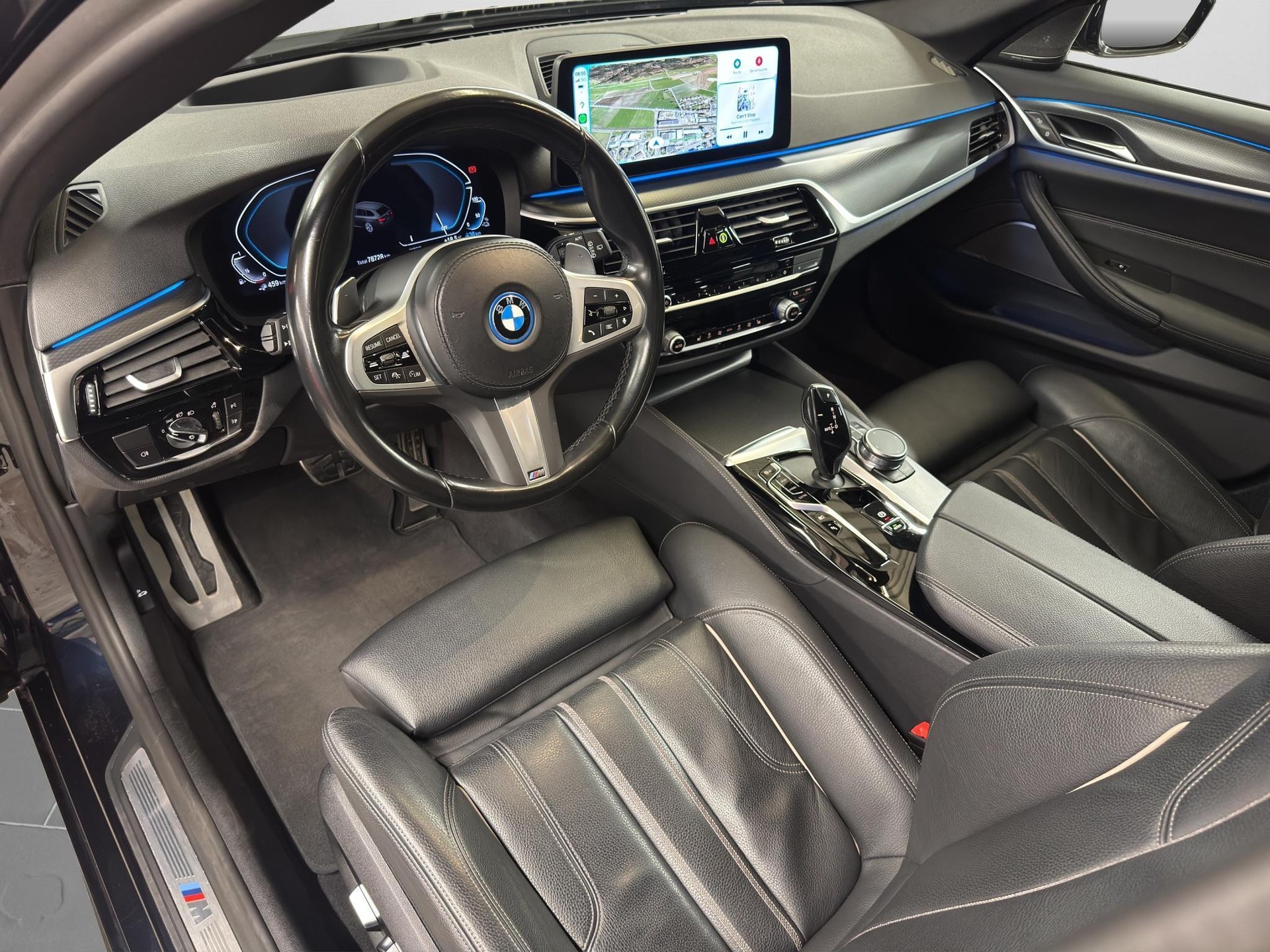 BMW 530e xDrive M-Sport Steptronic-image-5
