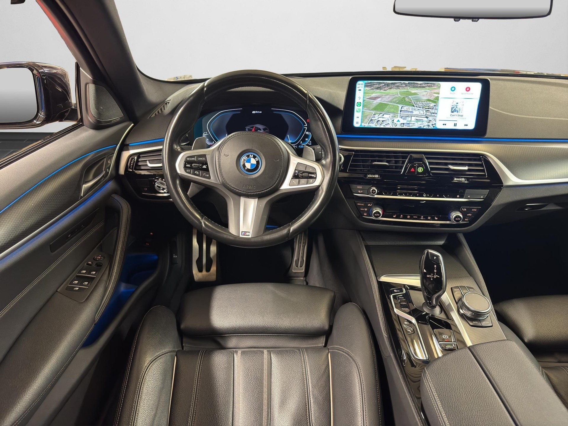 BMW 530e xDrive M-Sport Steptronic-image-3