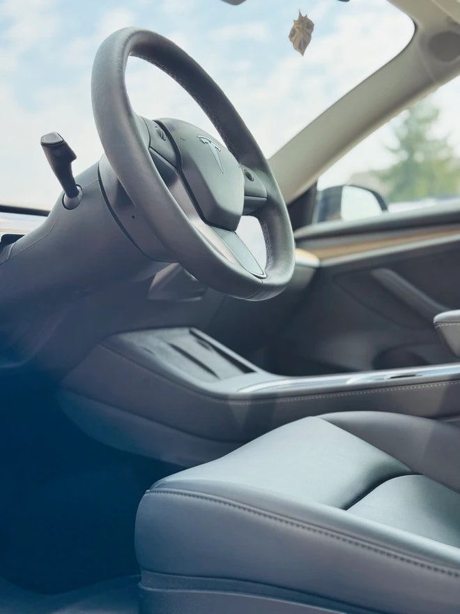 TESLA Model 3 Long Range Dual Motor AWD / AMD Ryzen-image-8