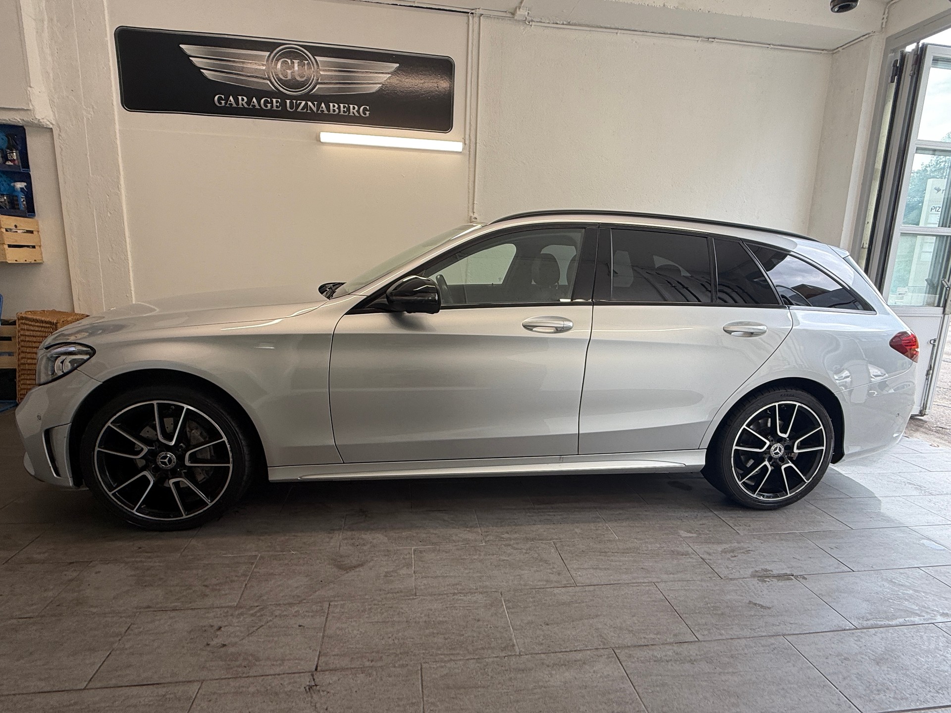 MERCEDES-BENZ C 200 AMG Line 4Matic 9G-Tronic Ab 280.- pro Monat-image-1