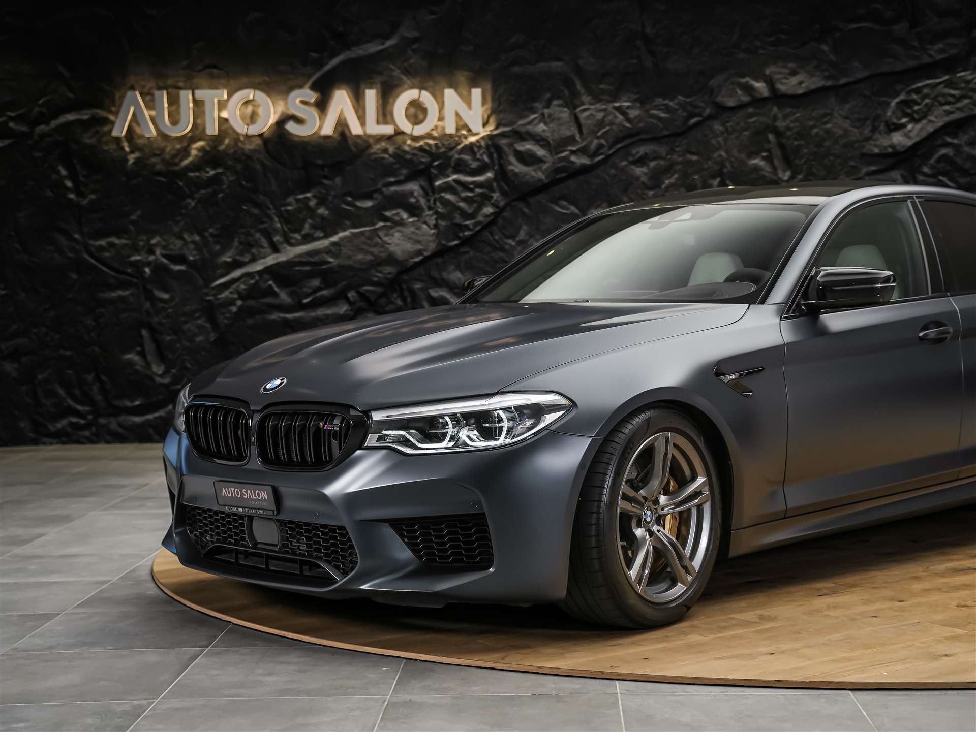 BMW M5 xDrive Competition Drivelogic *CH Auto*Massage*Keramik*Bowers&Wilkins*H&R*-image-16