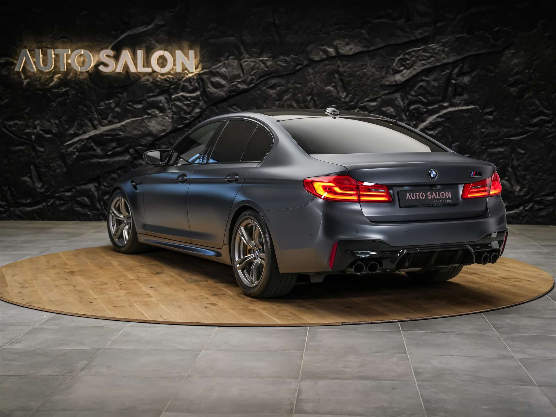 BMW M5 xDrive Competition Drivelogic *CH Auto*Massage*Keramik*Bowers&Wilkins*H&R*-showroom-element-2