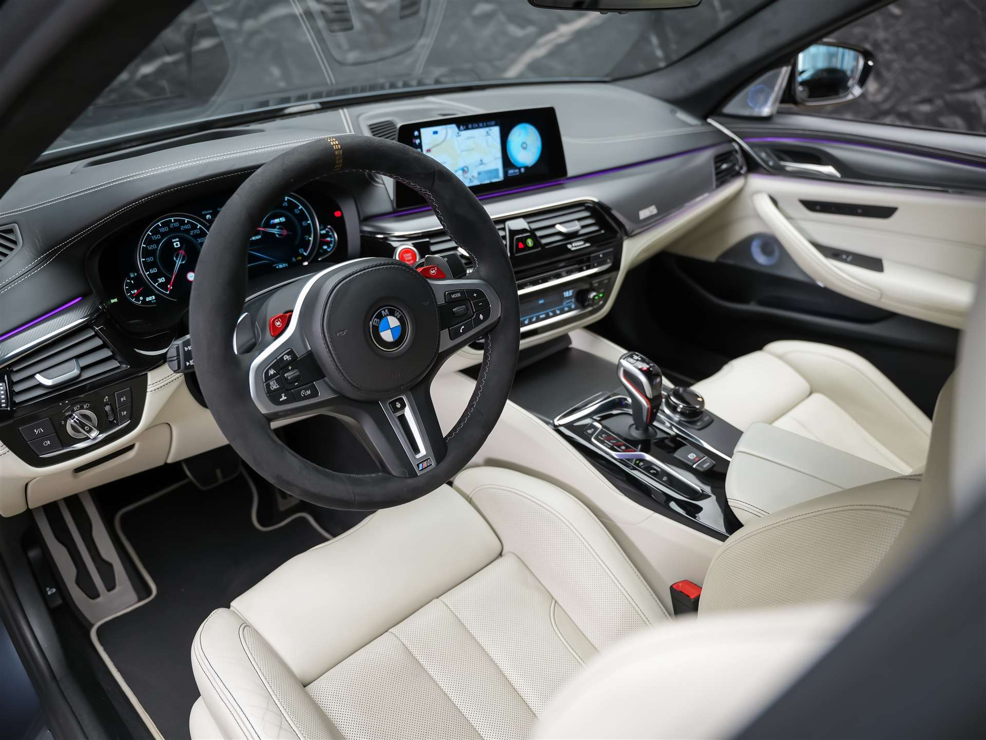 BMW M5 xDrive Competition Drivelogic *CH Auto*Massage*Keramik*Bowers&Wilkins*H&R*-image-7