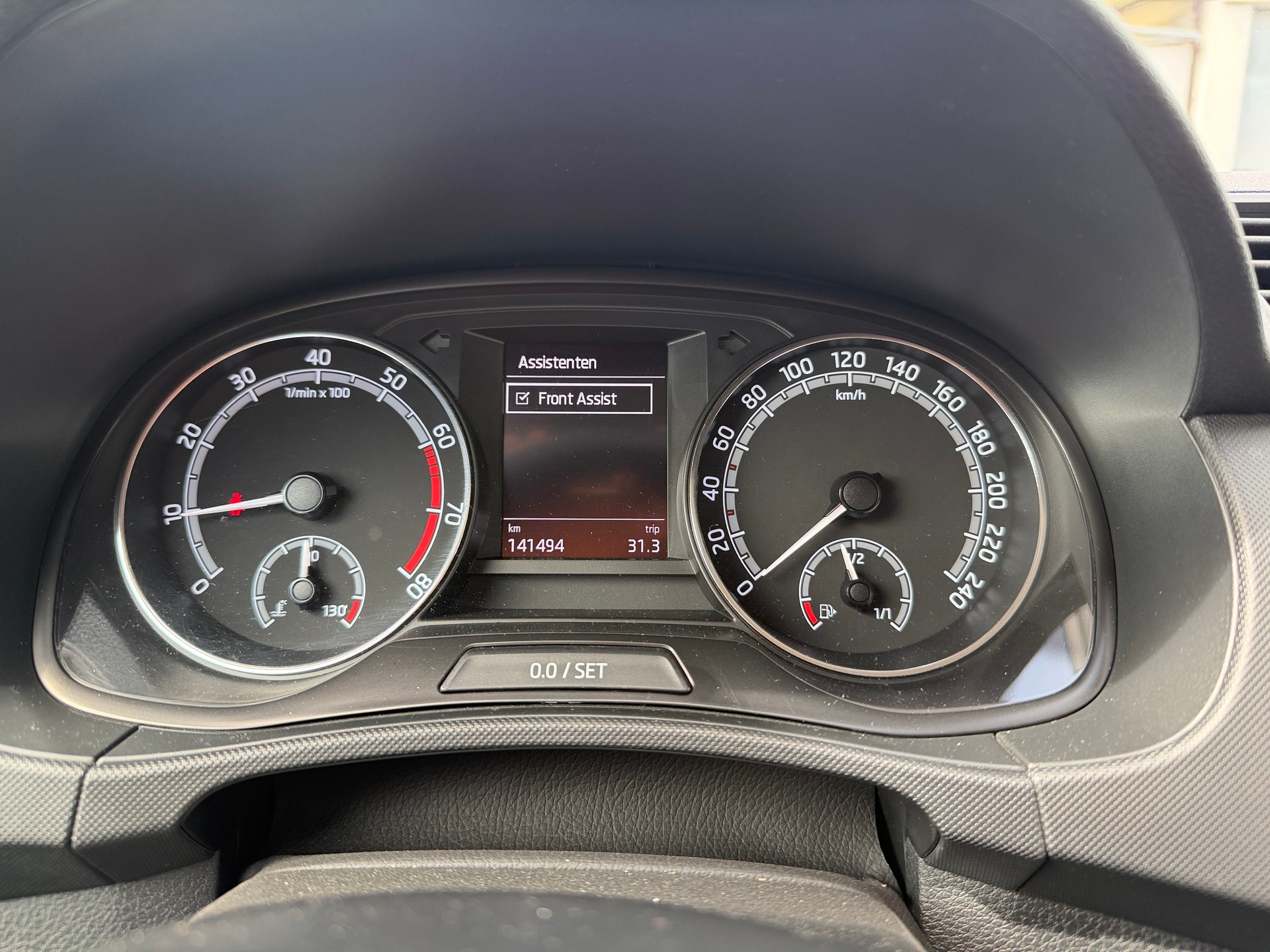 SKODA Fabia Combi 1.0 TSI Ambition DSG-image-11