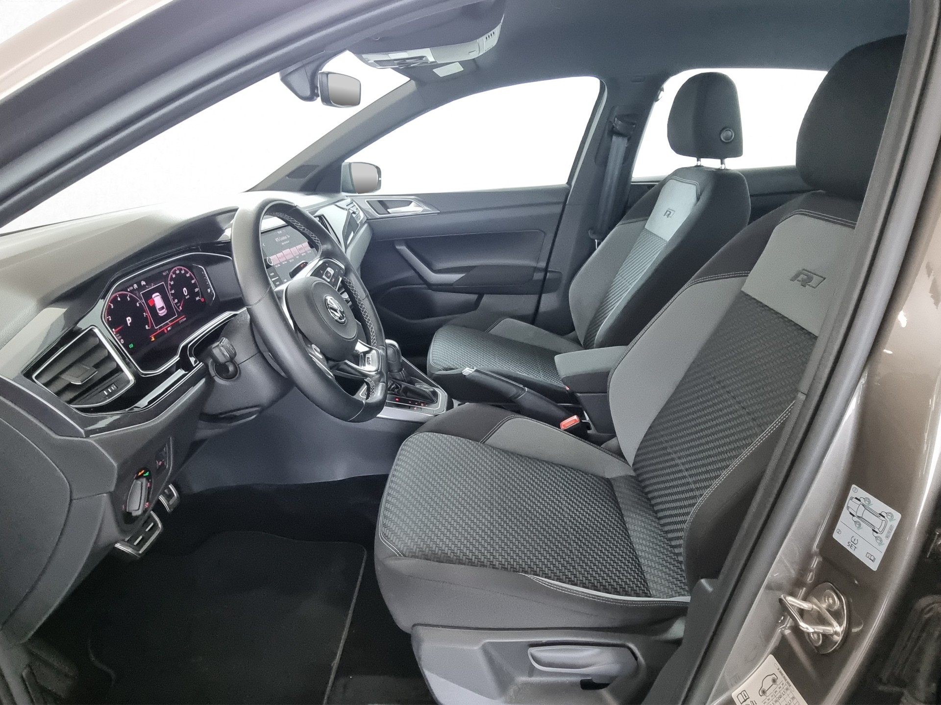 VW Polo 1.0 TSI R-Line DSG-image-5