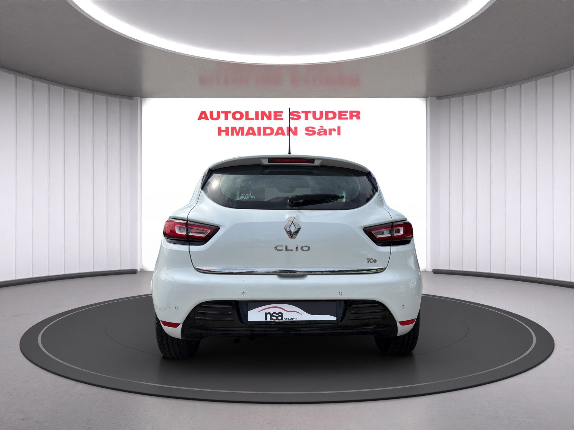 RENAULT Clio 0.9 12V Swiss Edition-image-5