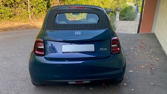 FIAT 500 Cabrio La Prima Elektro-image-6