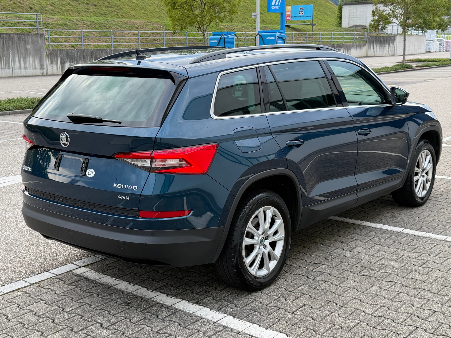 SKODA Kodiaq 2.0 TDI CR Ambition 4x4-image-4
