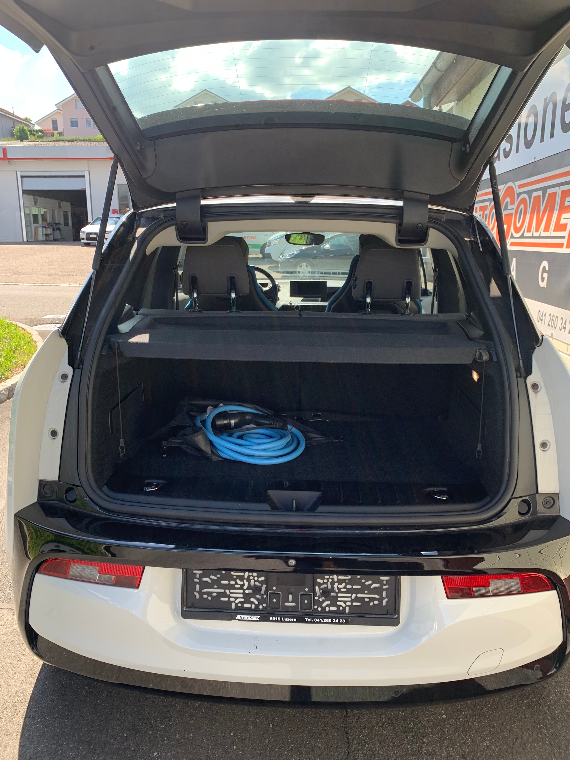 BMW i3 (120Ah)-image-8