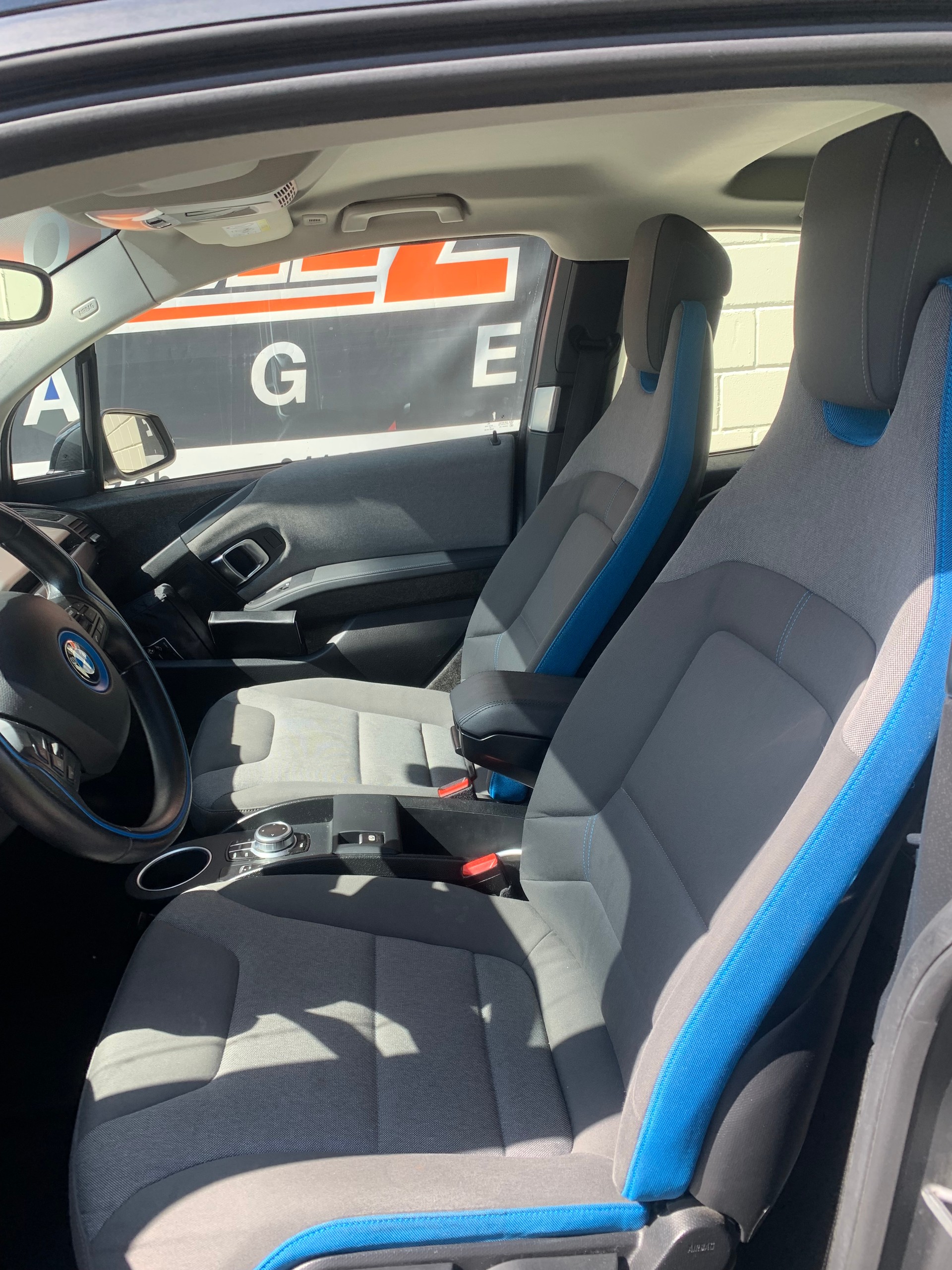 BMW i3 (120Ah)-image-5