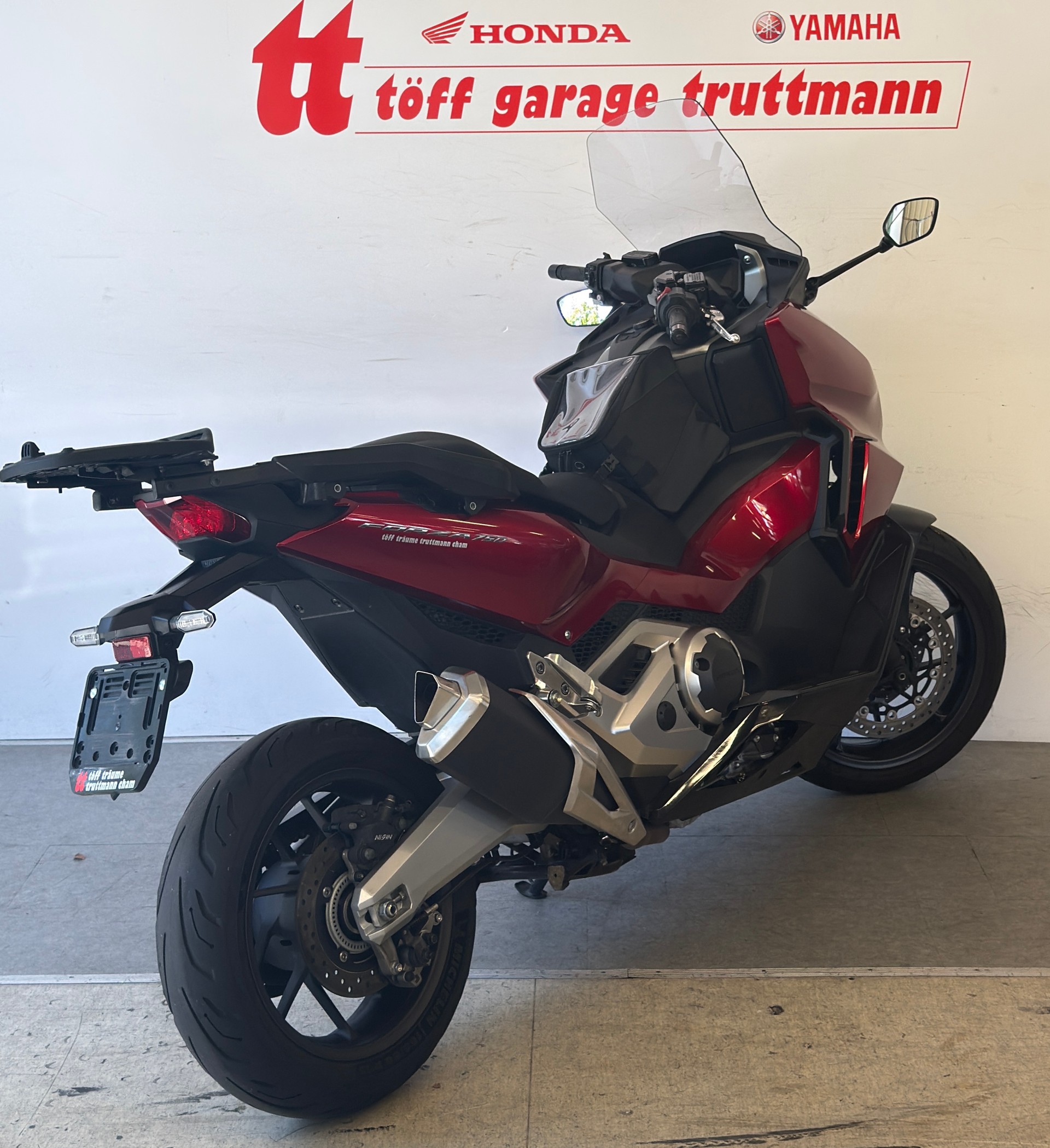 HONDA NSS 750-showroom-element-3