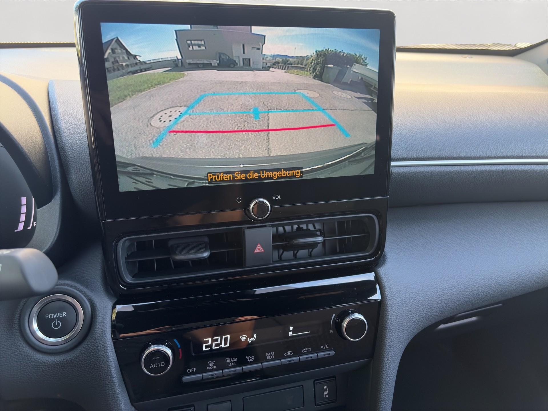 TOYOTA Yaris Cross 1.5 Trend e-CVT-image-11