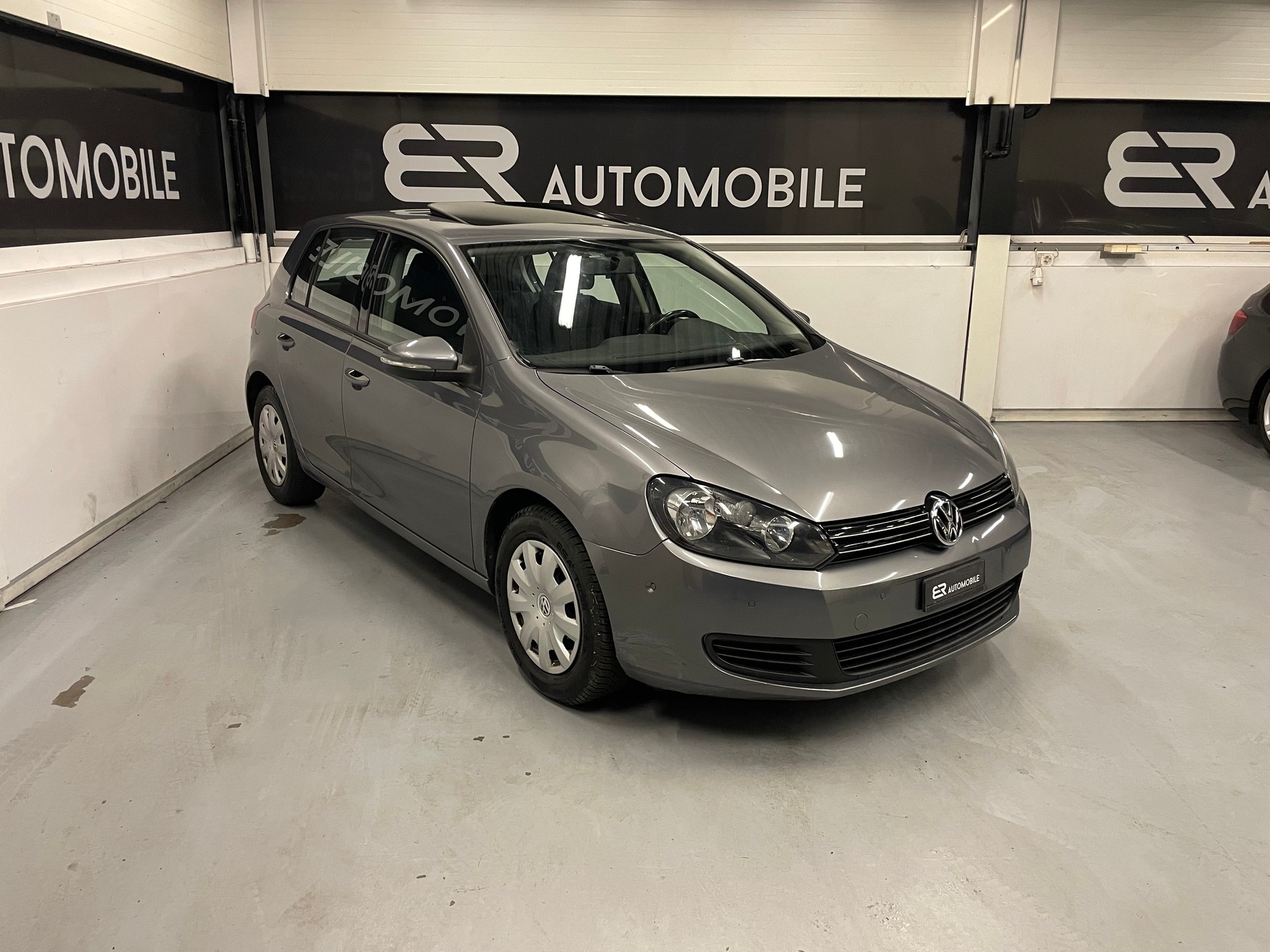 VW Golf 1.4 Trendline-image-1