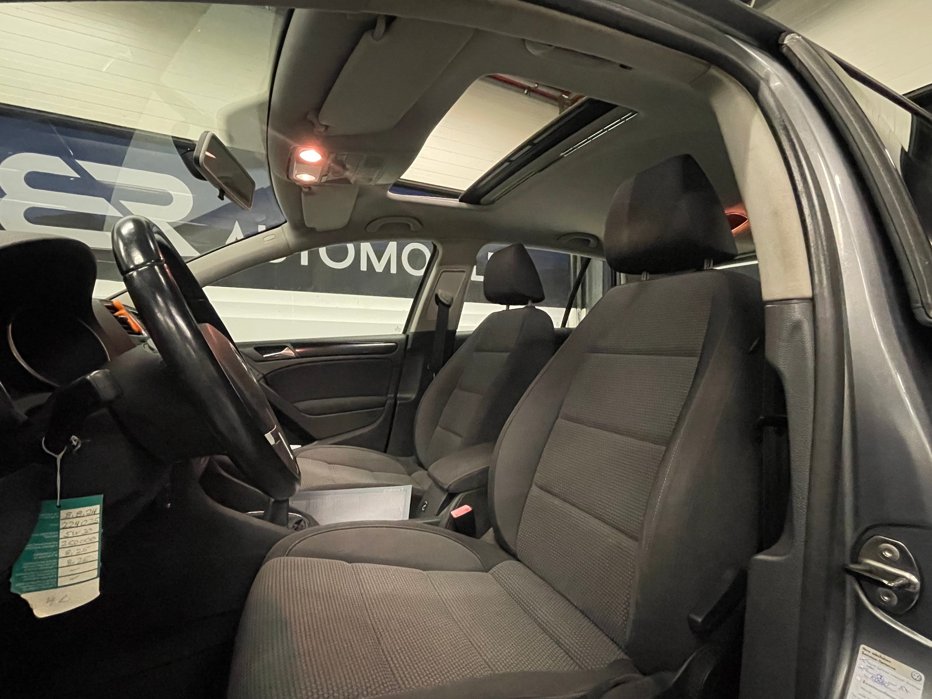 VW Golf 1.4 Trendline-image-12