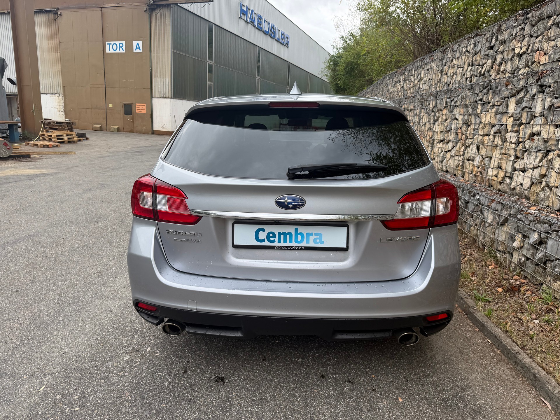 SUBARU Levorg 2.0i Advantage AWD Lineartronic-image-5