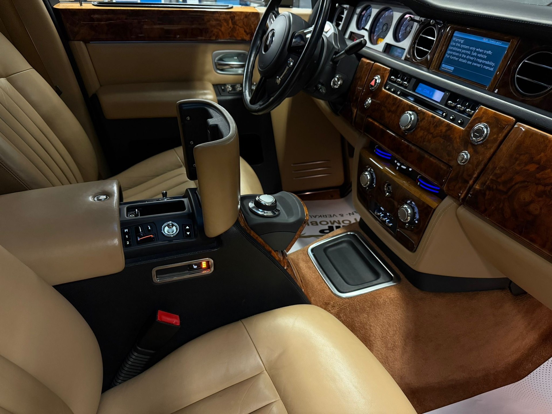ROLLS-ROYCE Phantom 6.7 V12-image-15