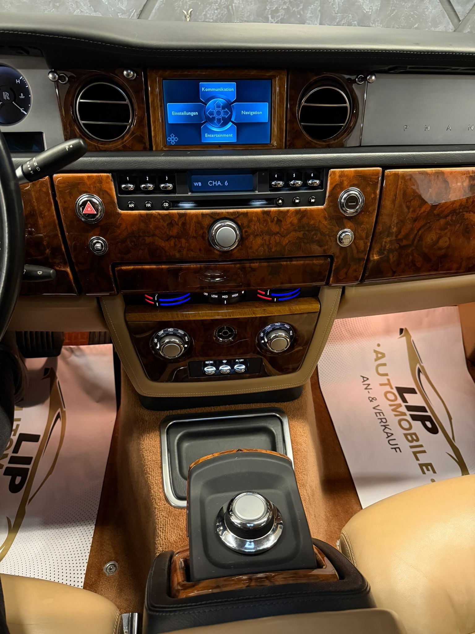 ROLLS-ROYCE Phantom 6.7 V12-image-14
