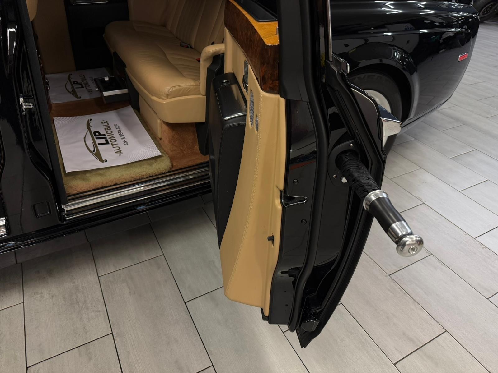 ROLLS-ROYCE Phantom 6.7 V12-image-21