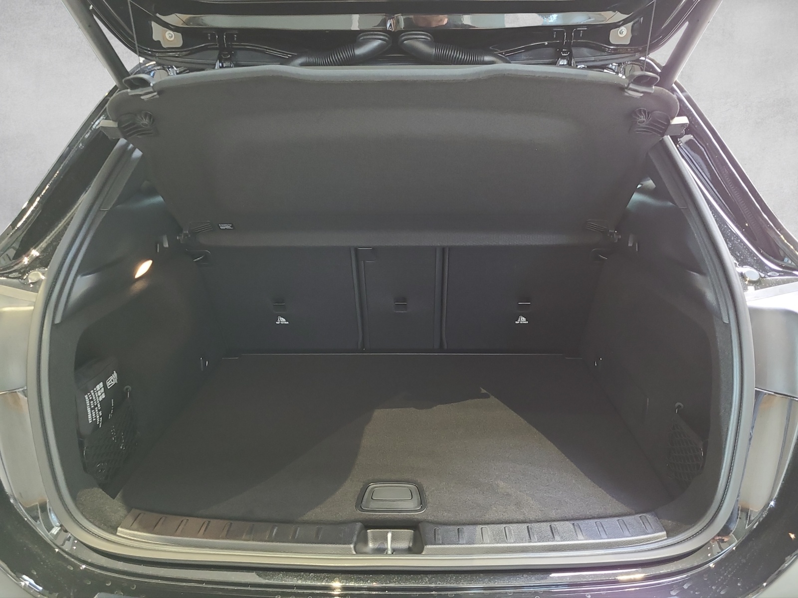 MERCEDES-BENZ GLA 220 AMG 4M H247-image-5