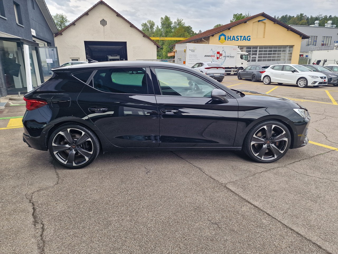 CUPRA LEON VZ 2.0 TSI DSG-image-6