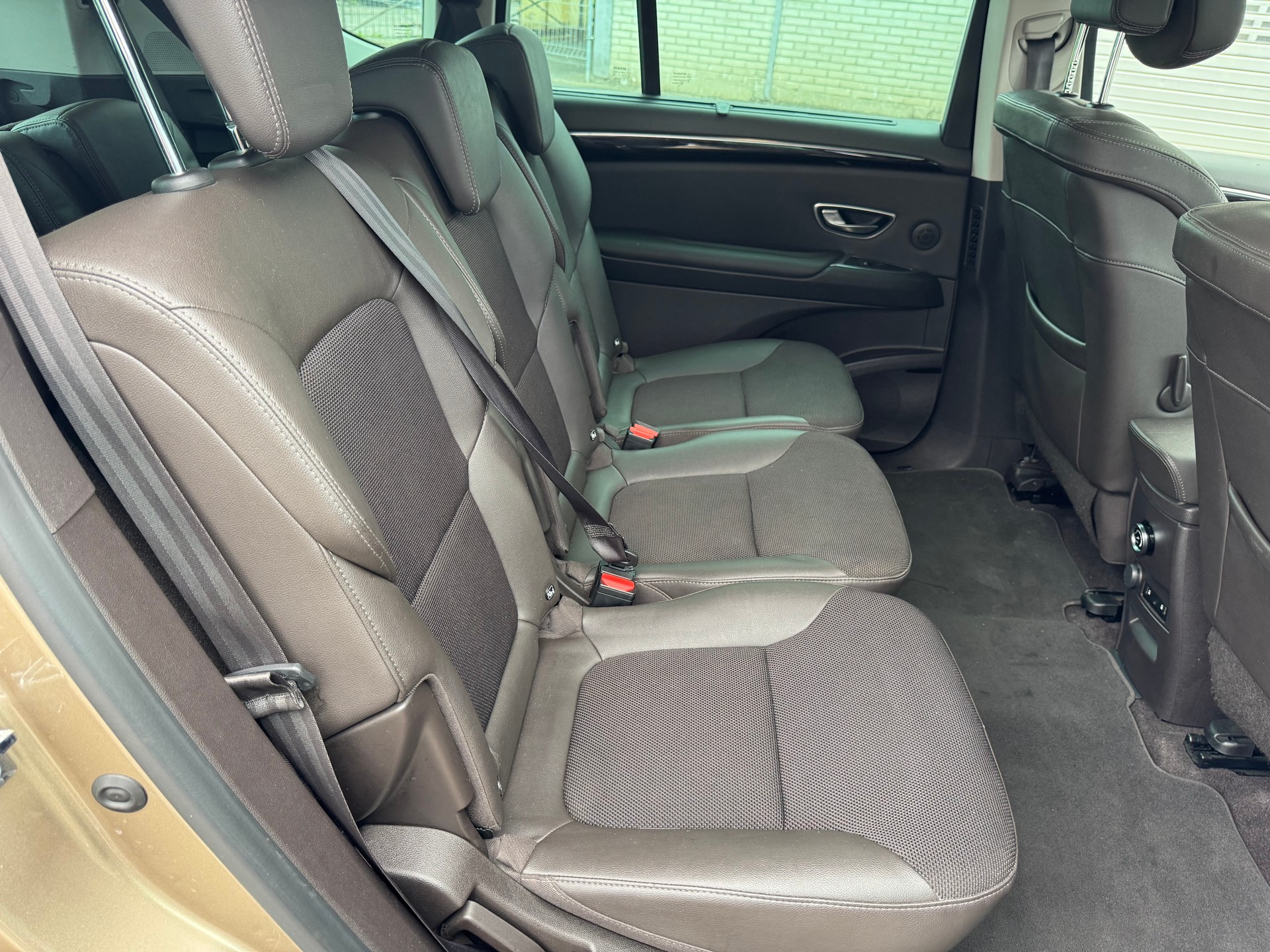 RENAULT Espace 1.6 dCi Intens EDC-image-12