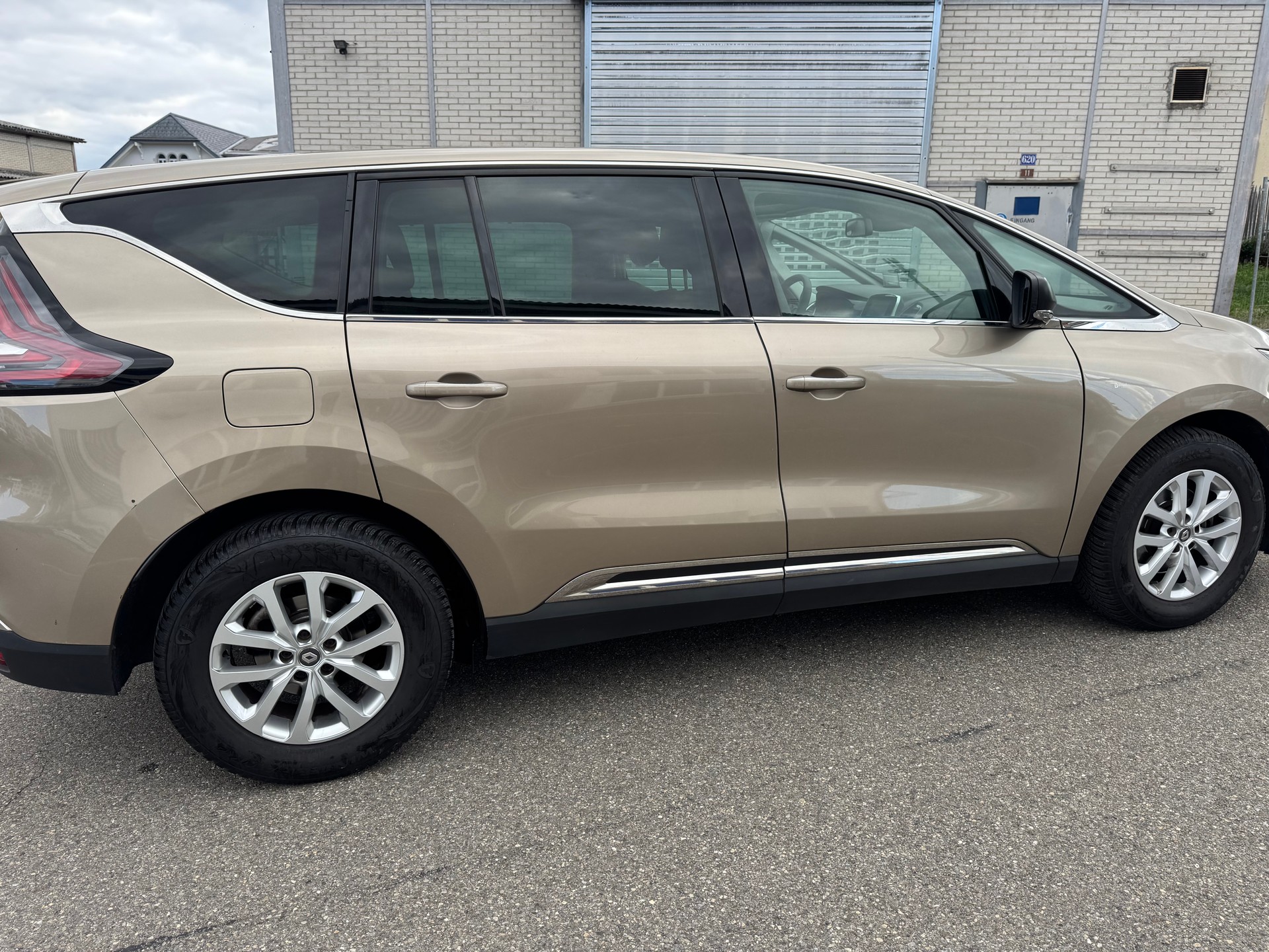 RENAULT Espace 1.6 dCi Intens EDC-image-3