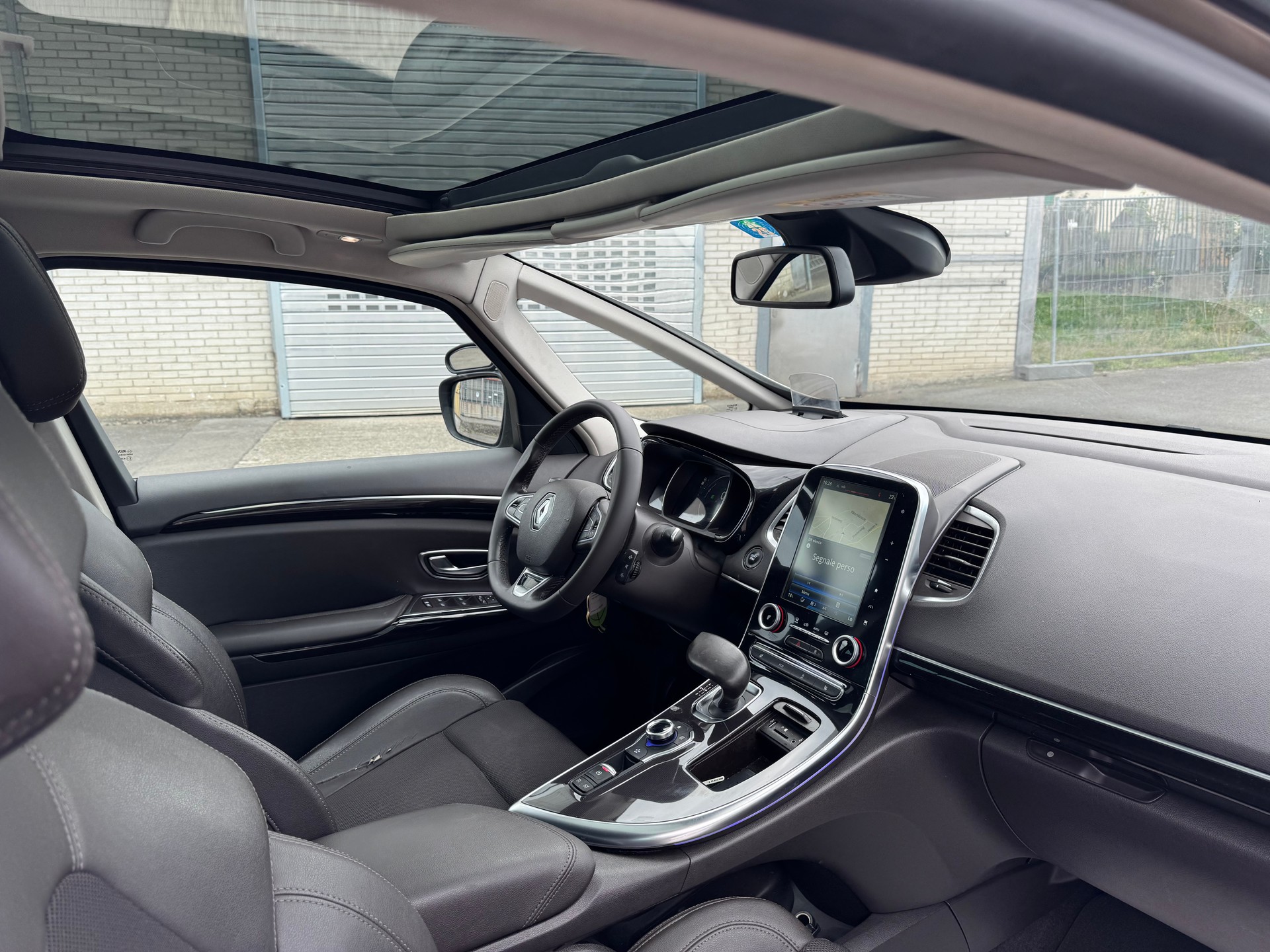 RENAULT Espace 1.6 dCi Intens EDC-image-11