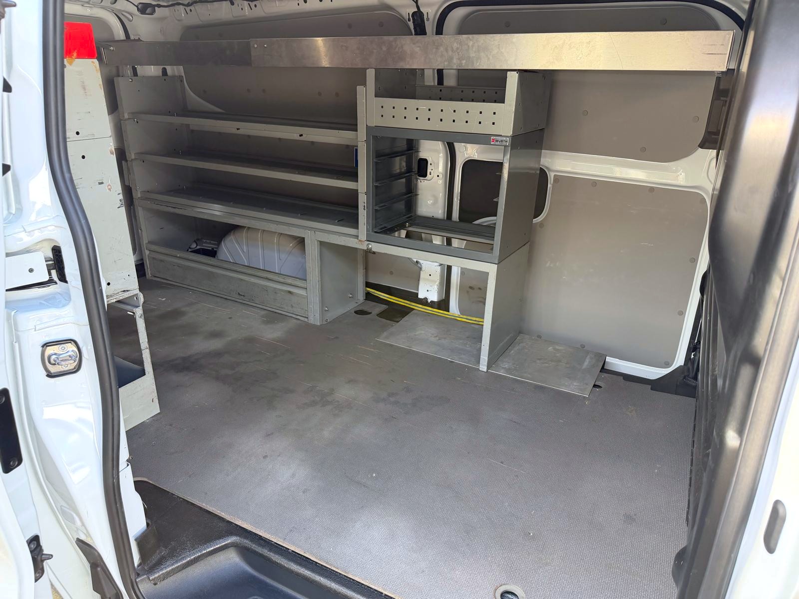 FORD Transit Custom Van 320 L2H1 Trend Automat-image-9