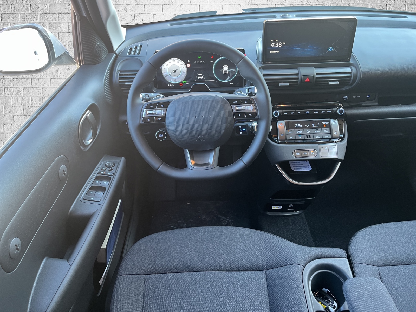 HYUNDAI Inster 49kWh Amplia-image-13