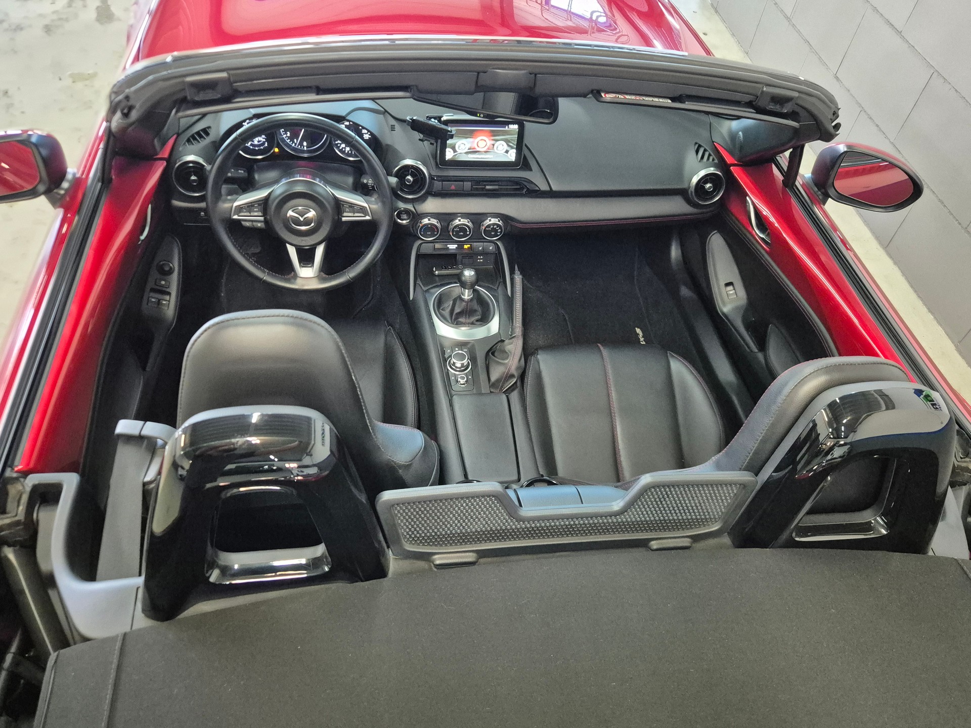 MAZDA MX-5 SKYACTIV-G 160 Revolution-image-8