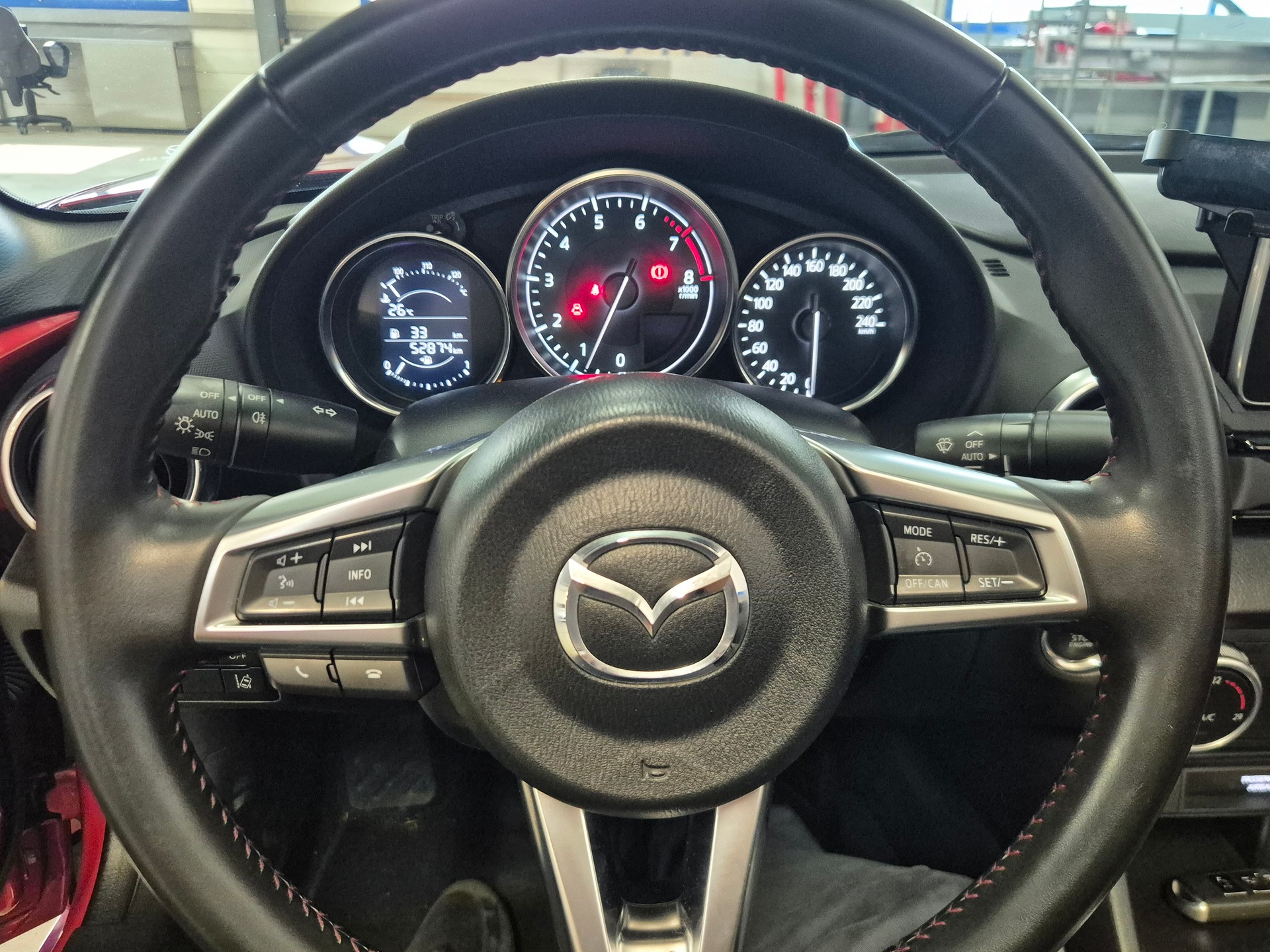 MAZDA MX-5 SKYACTIV-G 160 Revolution-image-10