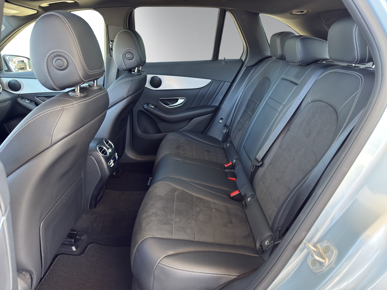 MERCEDES-BENZ GLC 250 Exclusive 4Matic-image-10