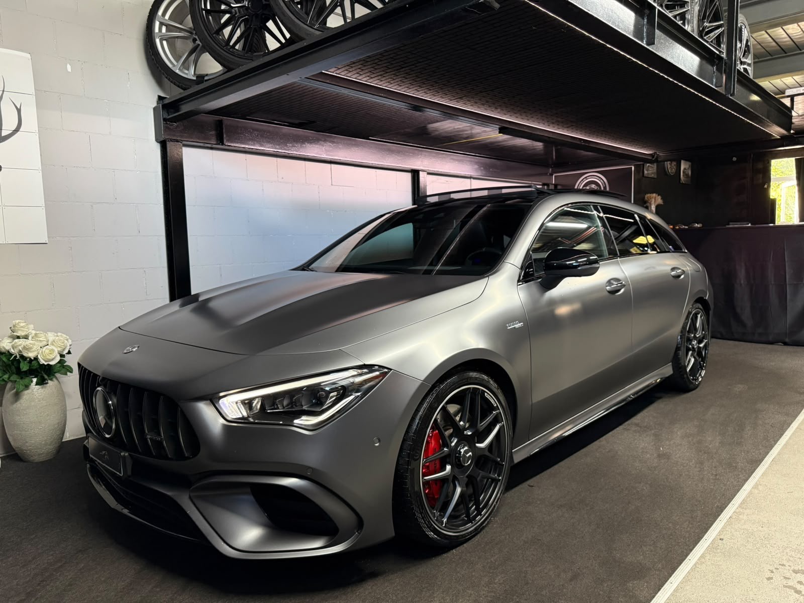 MERCEDES-BENZ CLA Shooting Brake 45 S AMG 4Matic+ 8G-DCT-image-0