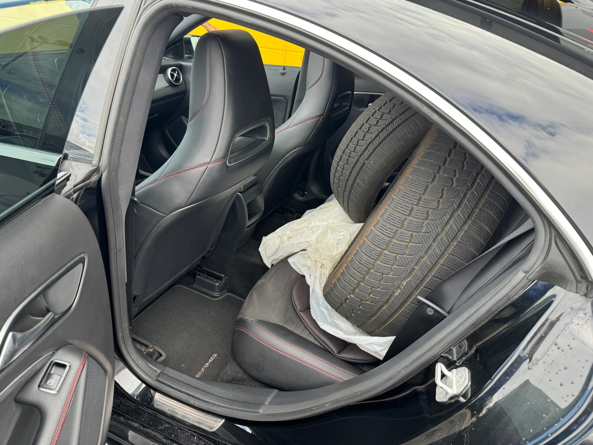 MERCEDES-BENZ CLA 220 CDI AMG Line 4Matic 7G-DCT-image-12