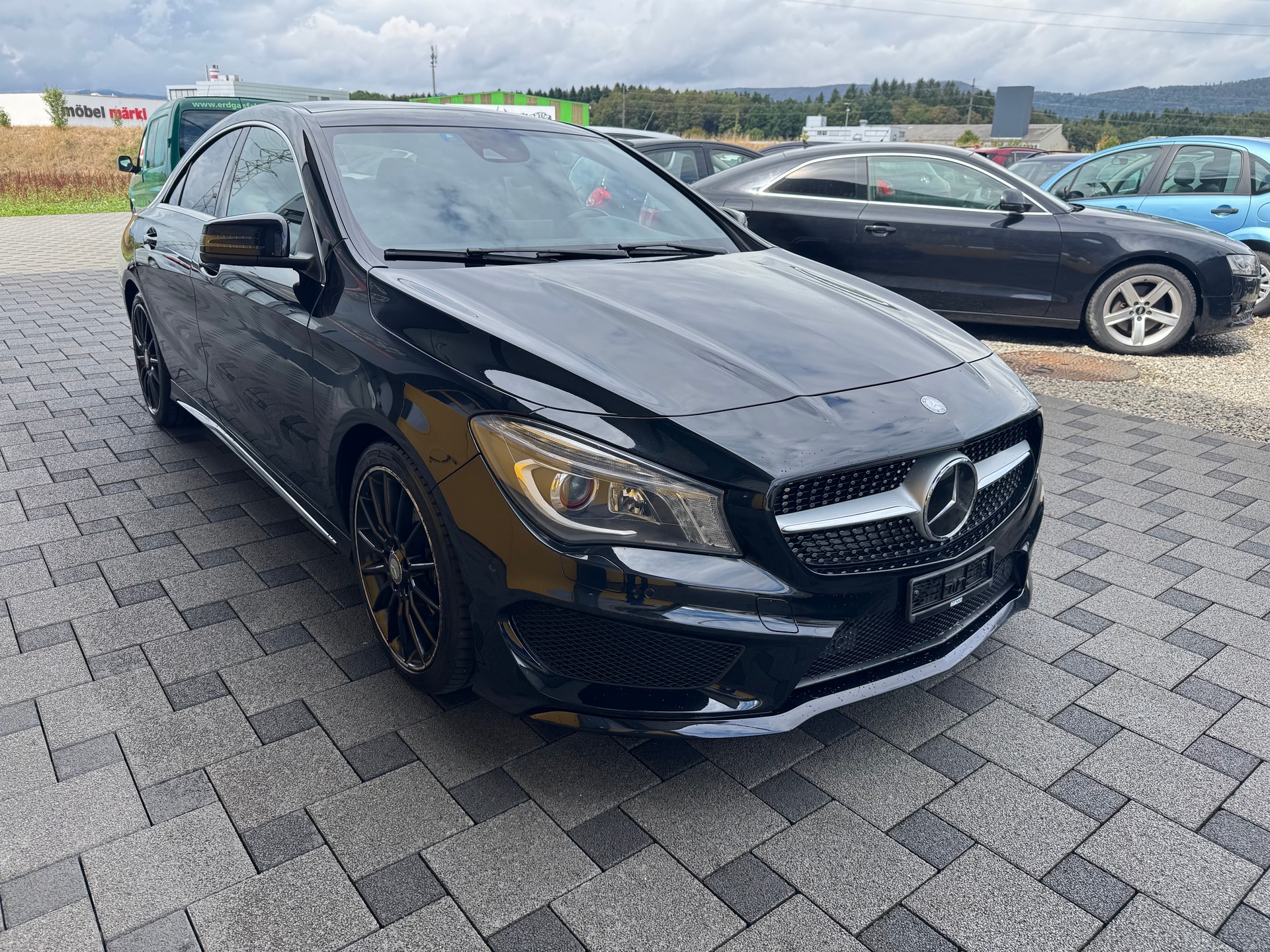 MERCEDES-BENZ CLA 220 CDI AMG Line 4Matic 7G-DCT-image-3