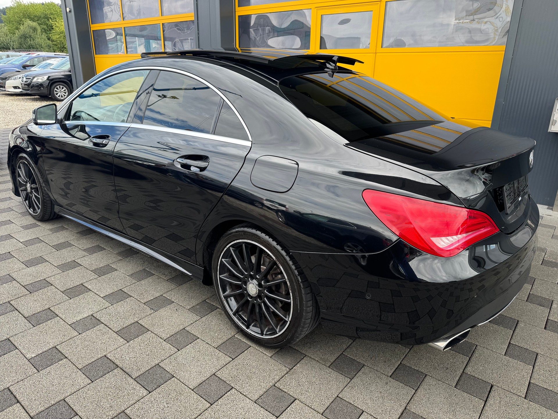 MERCEDES-BENZ CLA 220 CDI AMG Line 4Matic 7G-DCT-image-9