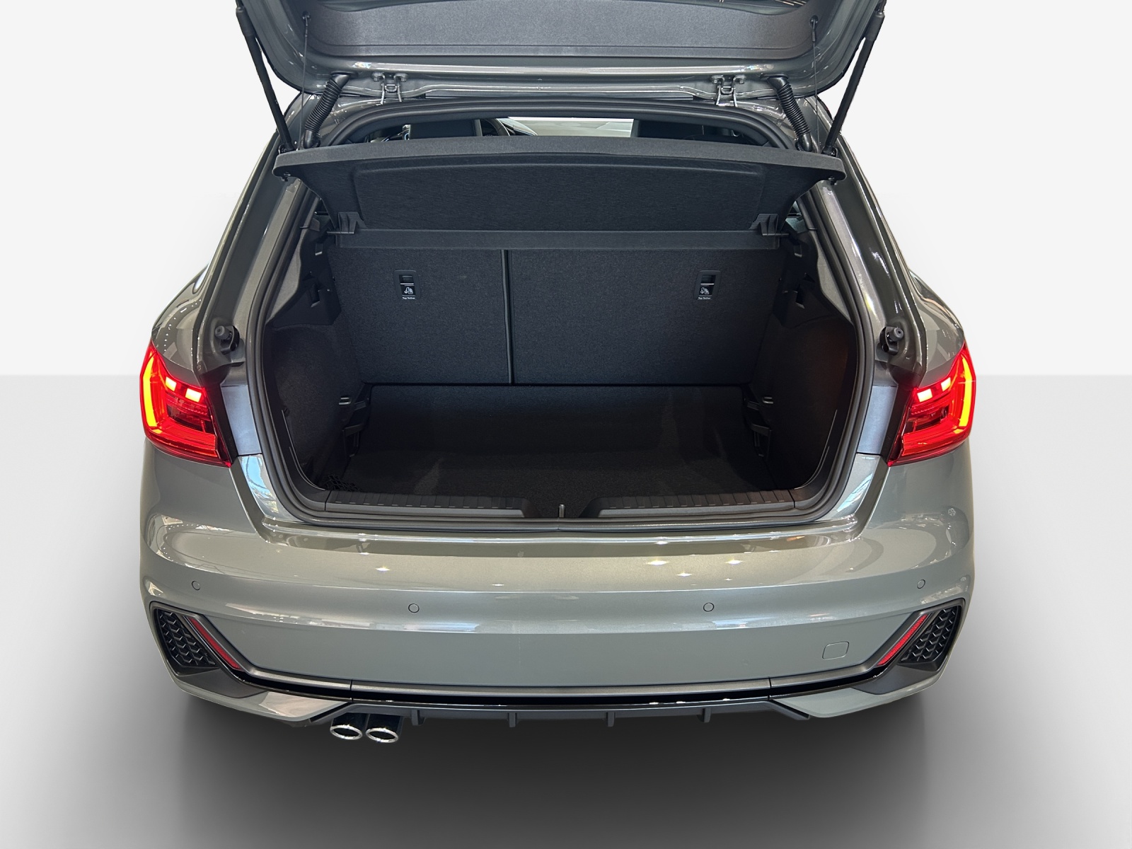 AUDI A1 Sportback 40 TFSI S Line S-tronic-image-12