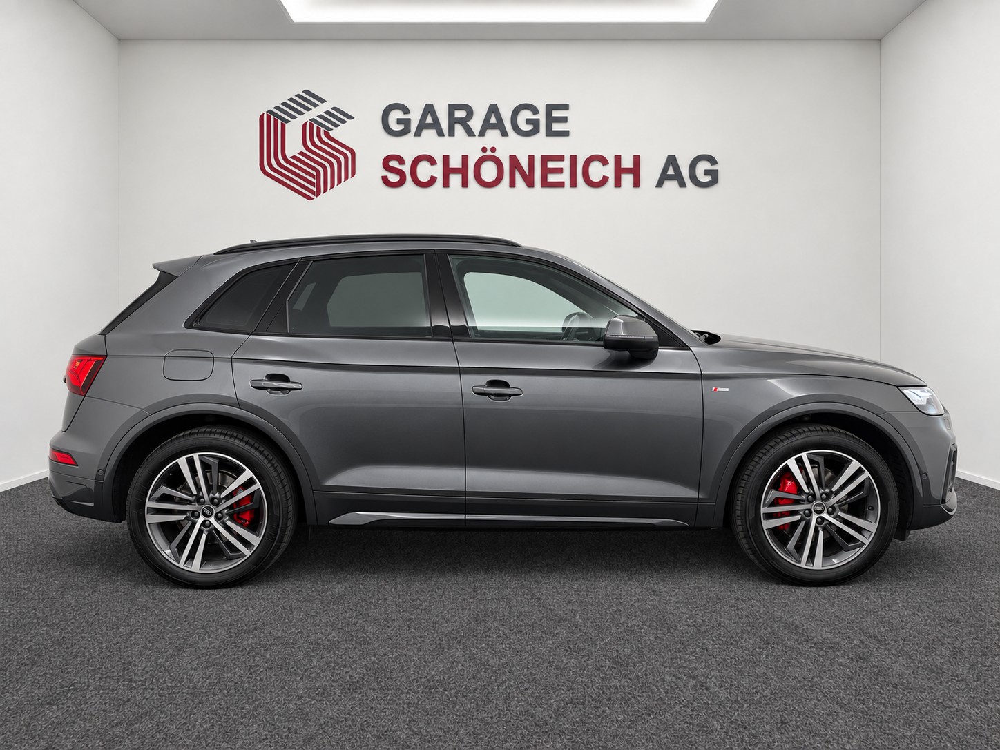 AUDI Q5 2.0 45 TFSI S Line quattro S-Tronic-image-3